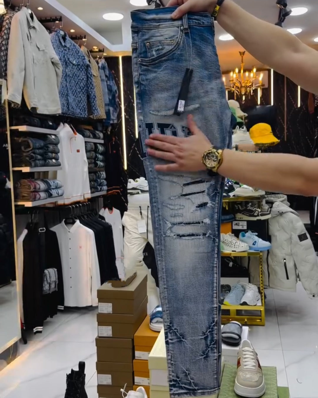 Men's Ripped Jeans