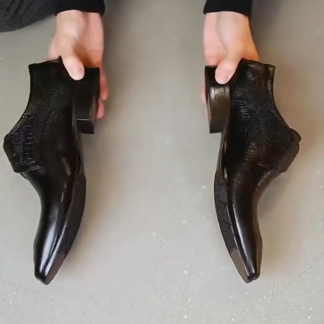 Men's Pointed Toe Buckle Shoes