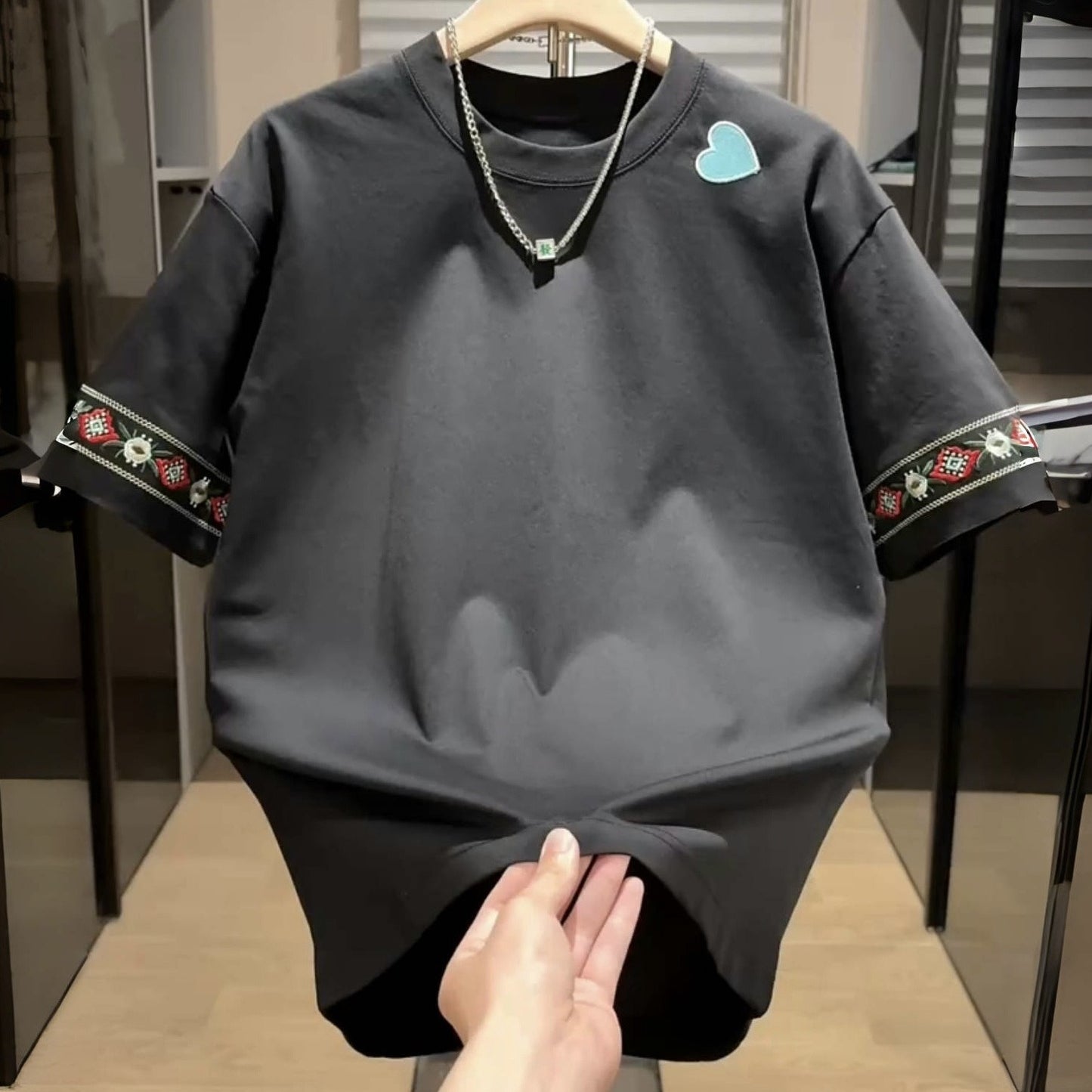Men's Embroidered Short Sleeve T-Shirt