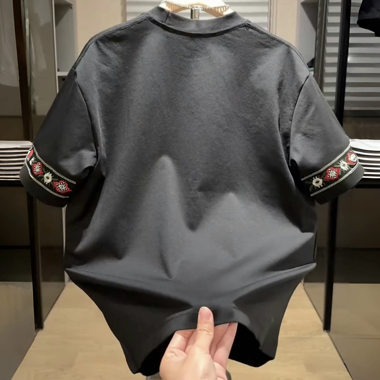 Men's Embroidered Short Sleeve T-Shirt