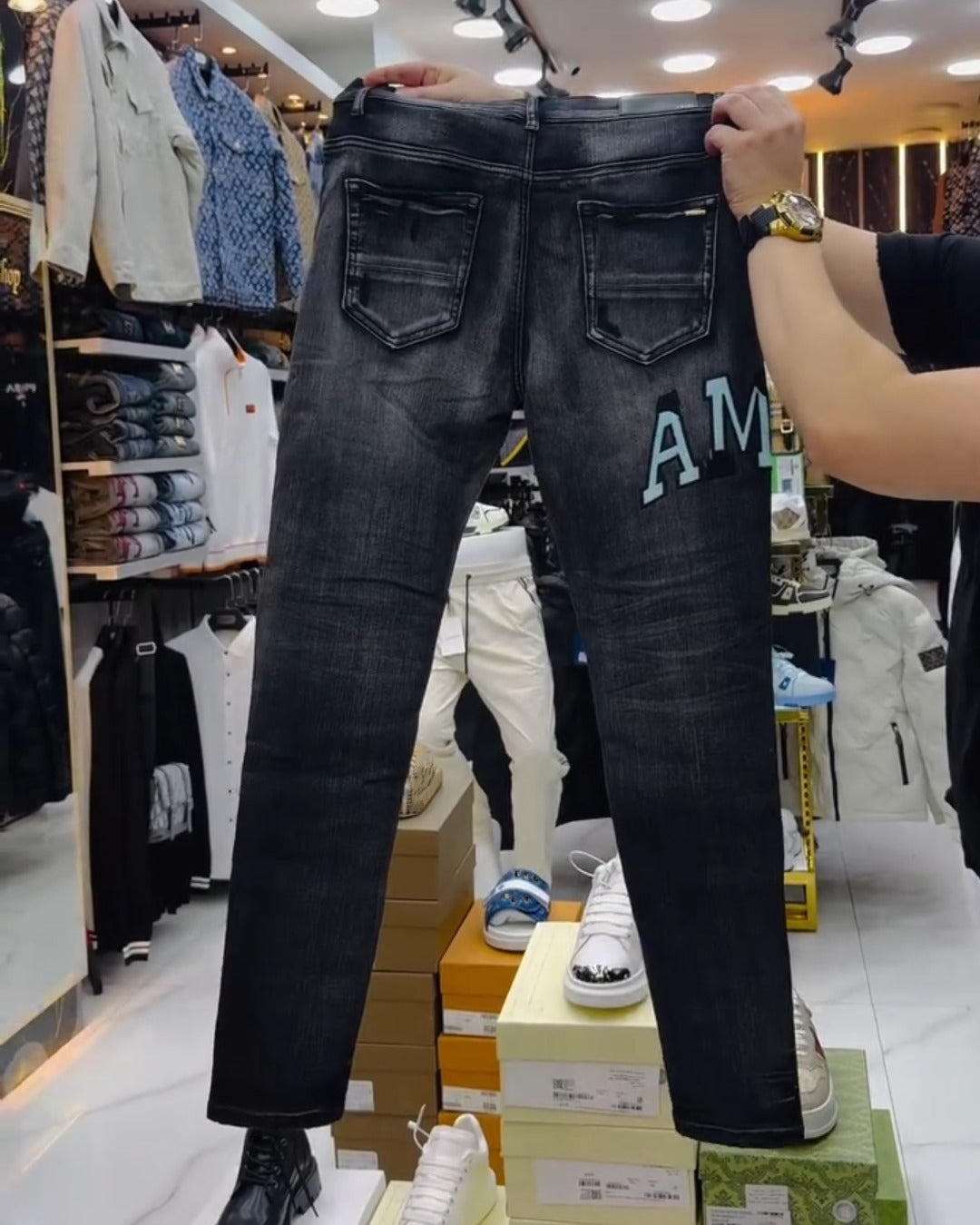 Men's Ripped Jeans