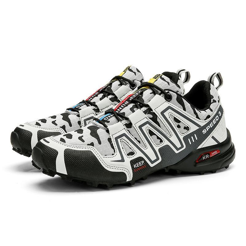 Outdoor Breathable Non-Slip Sneakers