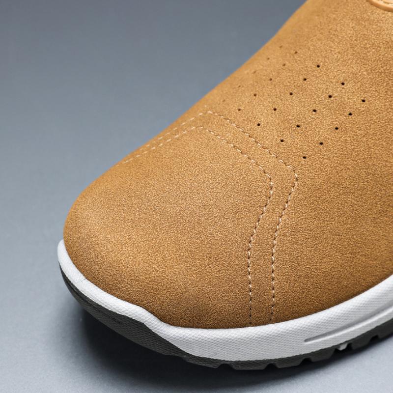 Outdoor Lightweight Breathable Casual Walking Shoes