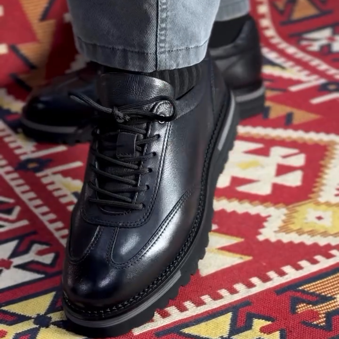 Men's Black Leather Casual Sneakers