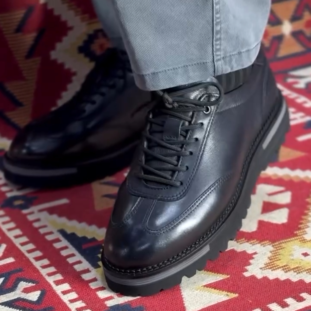 Men's Black Leather Casual Sneakers
