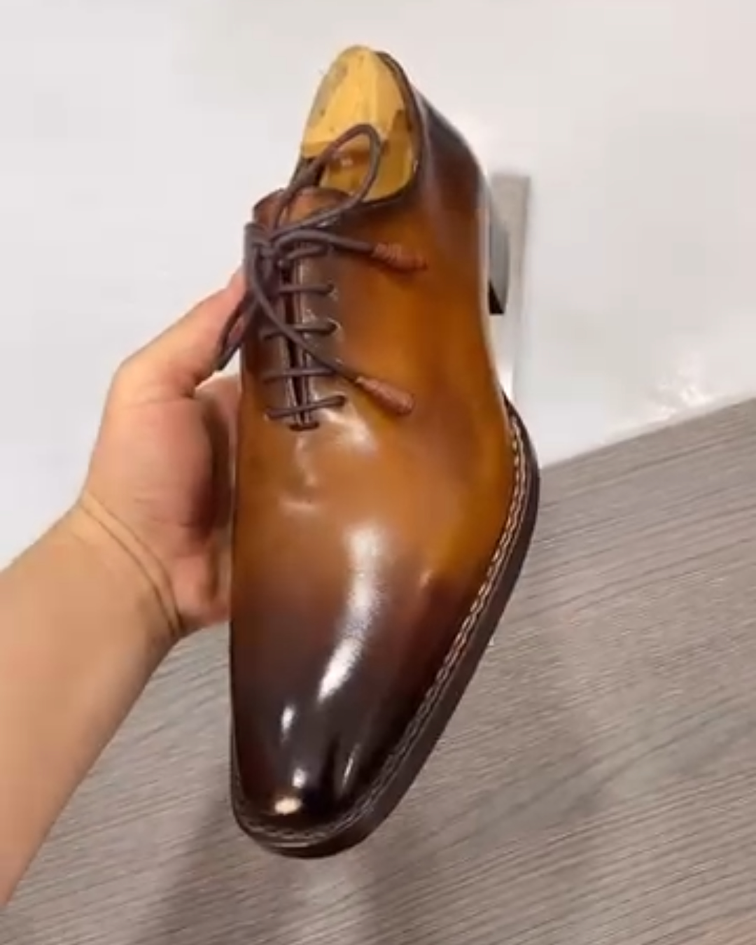 Men's Whole Cut Oxfords Formal Shoes