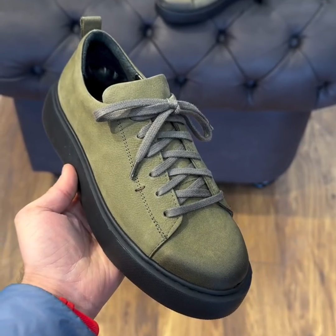 Men's Lace Up Leather Sneakers